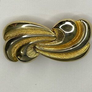 Douglas Paquette Belt Buckle Gold Tone Swirl Bow 2-Piece 1980s Vintage Signed